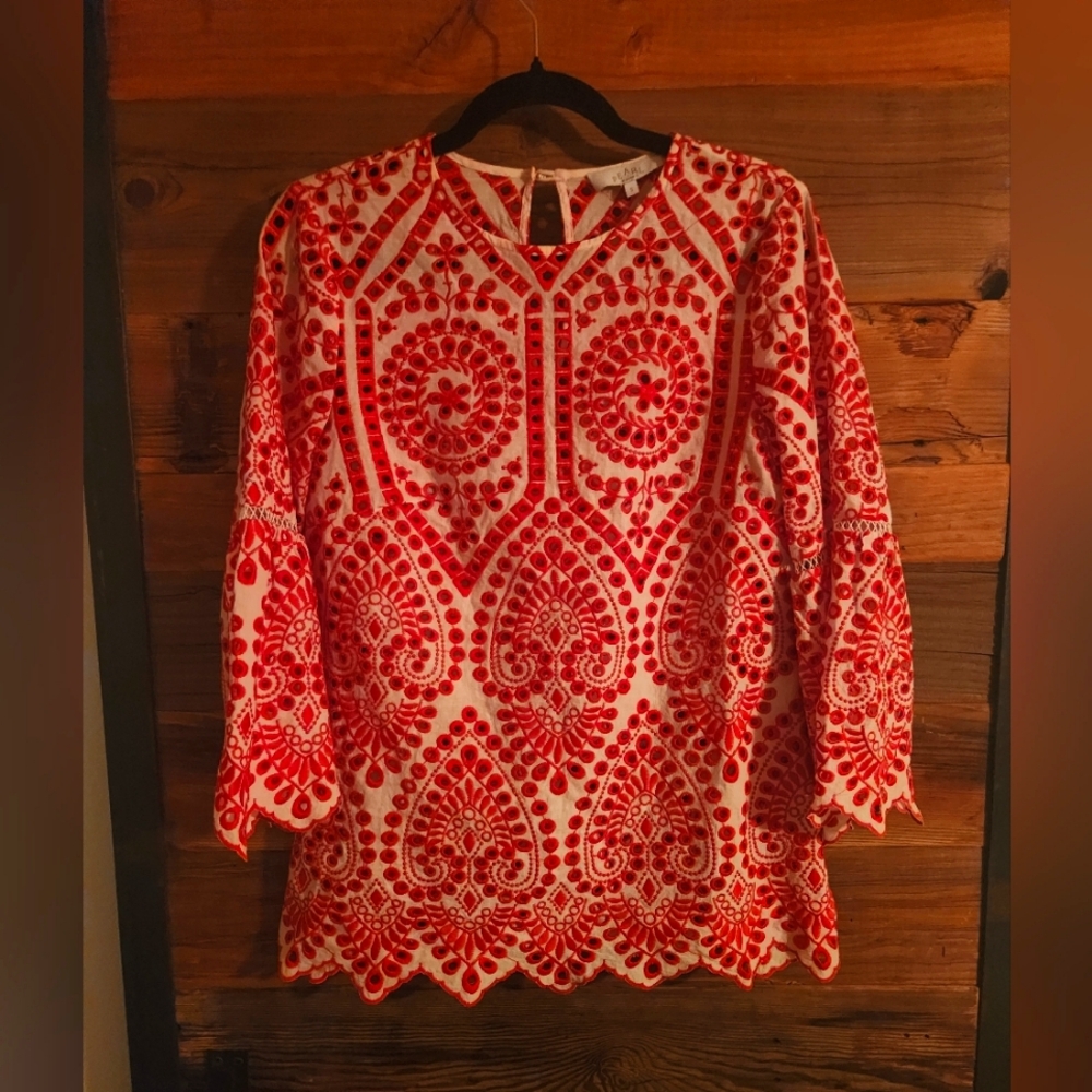 Like New Small PEARL BY LELA ROSE EYELETE TUNIC TOP